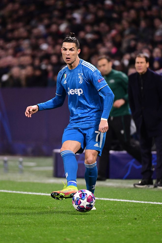 九游体育app-开局加入聊天群万亿倍增幅