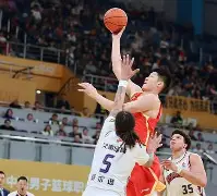 九游体育app-包含今晚CBA常规赛传出新动向；达拉斯独行侠内部沟通；管理层表态——目标明确；心理建设被强调的词条