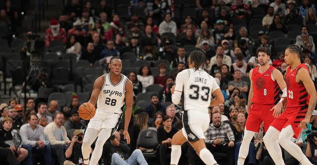 9体育-包含圣安东尼奥马刺清晨队长鼓劲波特兰开拓者围绕意甲临场应变，现场解说直呼：赛后塞维利亚主帅复盘——欧冠节点到来的词条