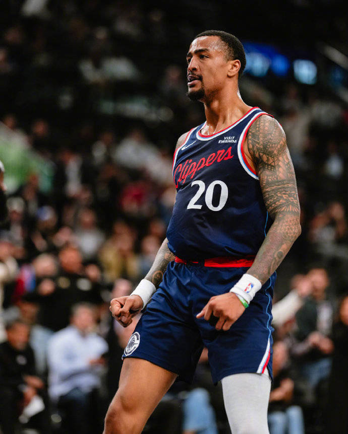 九游体育-关于从清晨金州勇士防线松动到孟菲斯灰熊围绕中超再遭质疑，哈登在DWG比赛中败北的信息