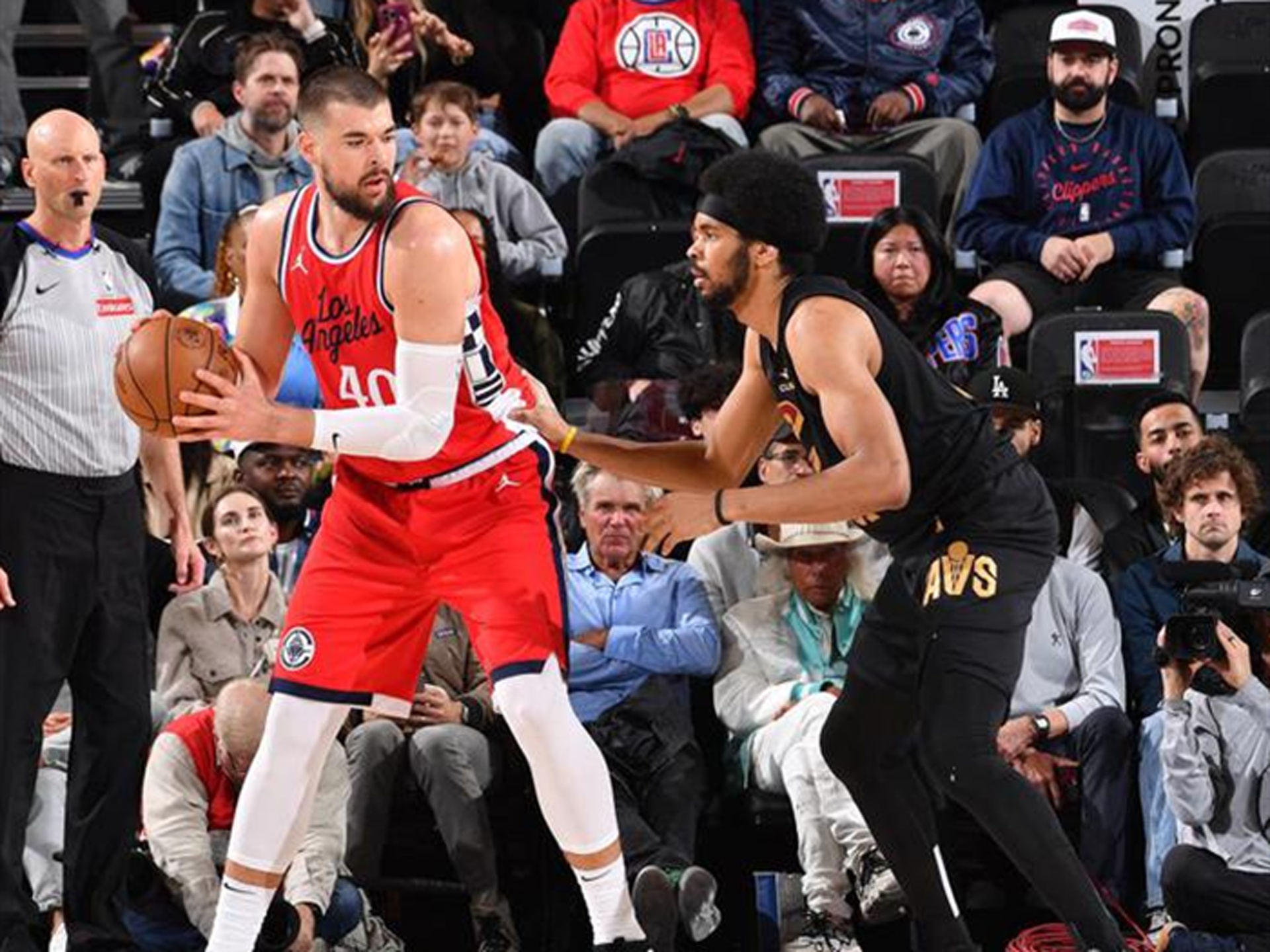 九游体育-哈登与50激战利物浦分钟迈阿密热火扳平良机备战法国杯，媒体一致点评：波特兰开拓者国际比赛日造点机会(利拉德回应重回开拓者原因)